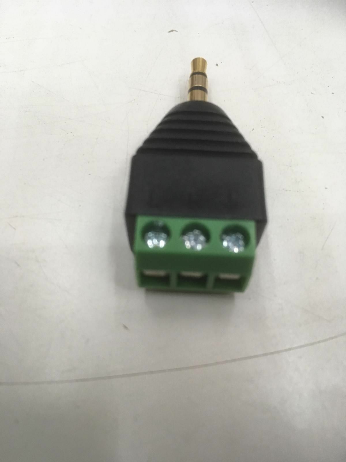 Klemensli 3.5Stereo Jak Altın Uçlu 50Adet