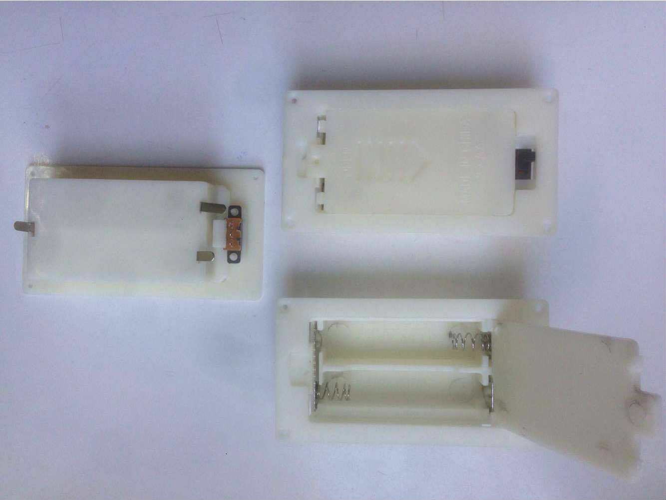 Yeni Model Pil Kutusu 2li Sürgü Switchli Anahtarlı Kapaklı Beyaz AA Boy